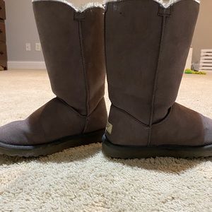 UGGS Australia W size 7